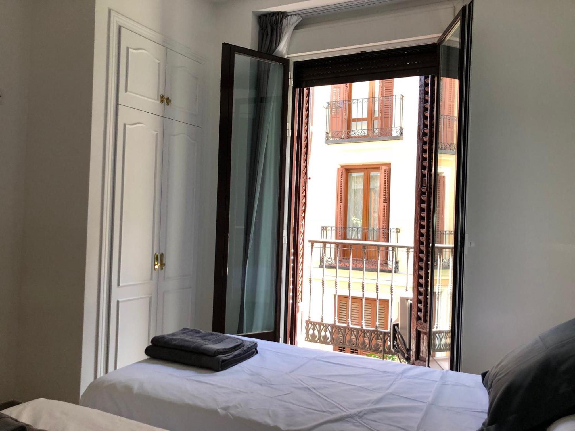 Hostalin Madrid Atocha Ngoại thất bức ảnh