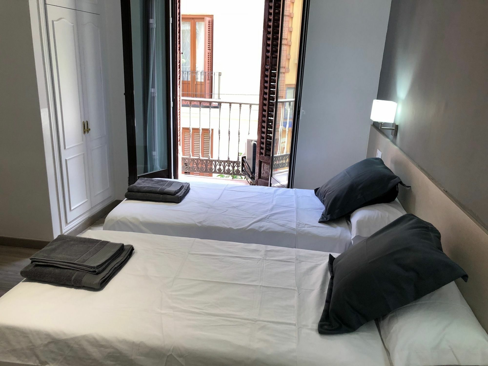 Hostalin Madrid Atocha Ngoại thất bức ảnh