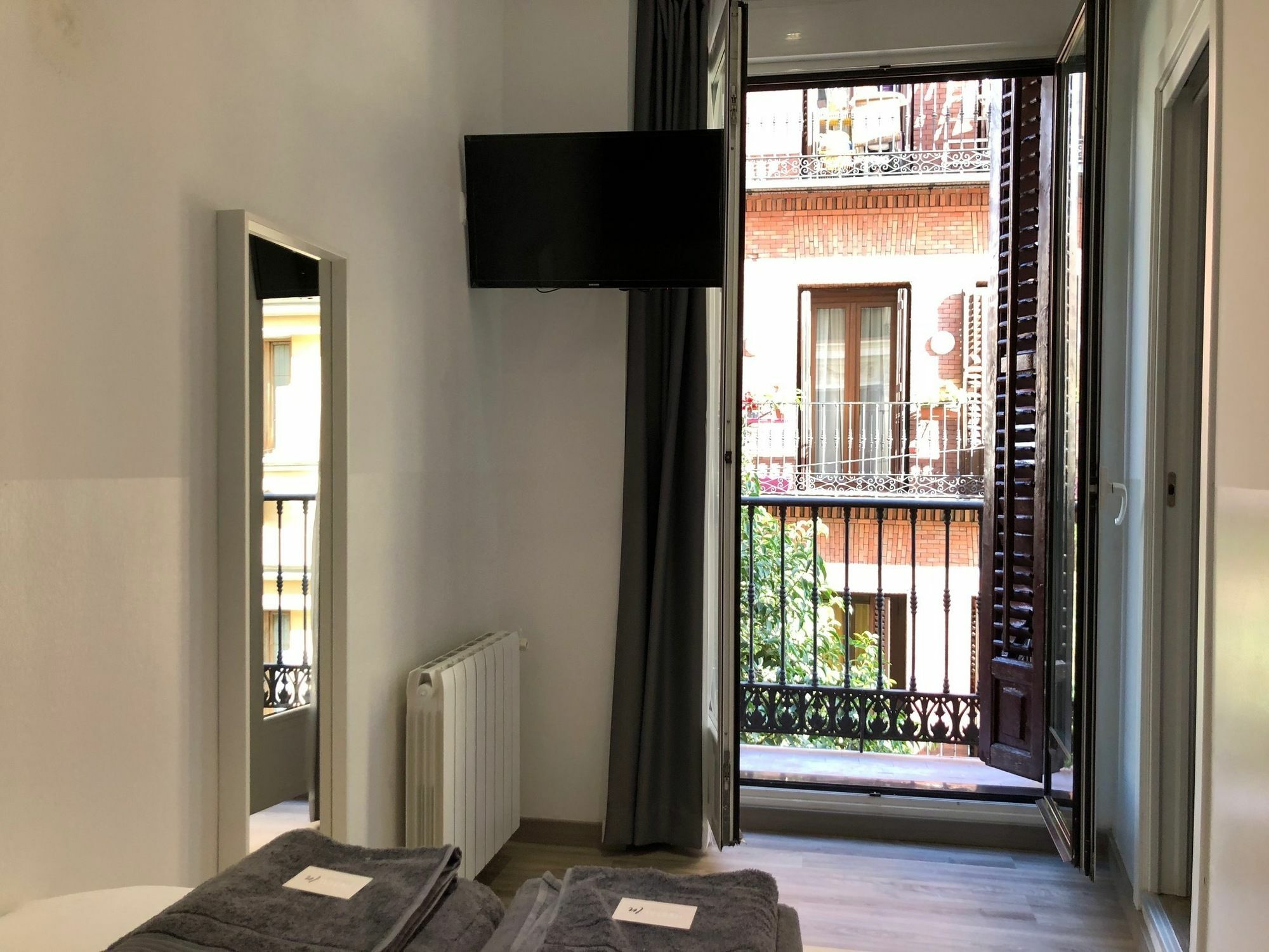 Hostalin Madrid Atocha Ngoại thất bức ảnh